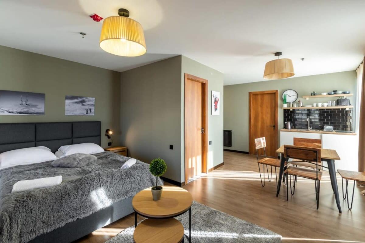 Super Stylish And Cozy 2 Bedroom 4Or6 People Apartment In Key Location In Marshall Gudauri Project Ski Resort Luaran gambar